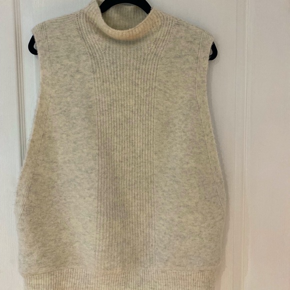 Banana Republic Wool Sweater Vest - Picture 1 of 6